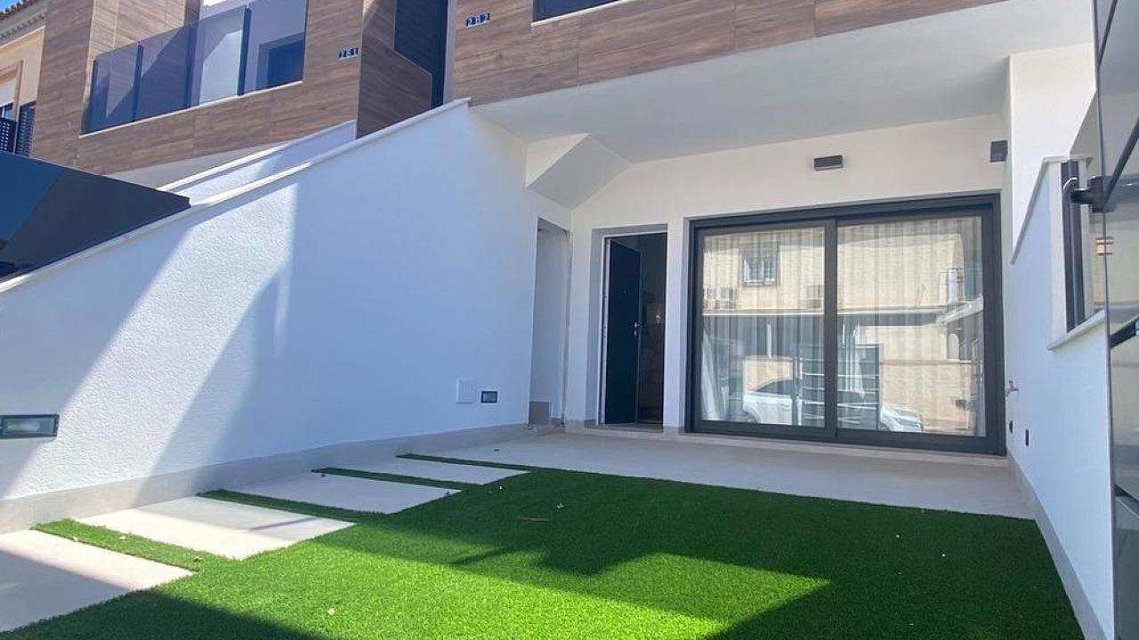 New bungalow in San Pedro del Pinatar