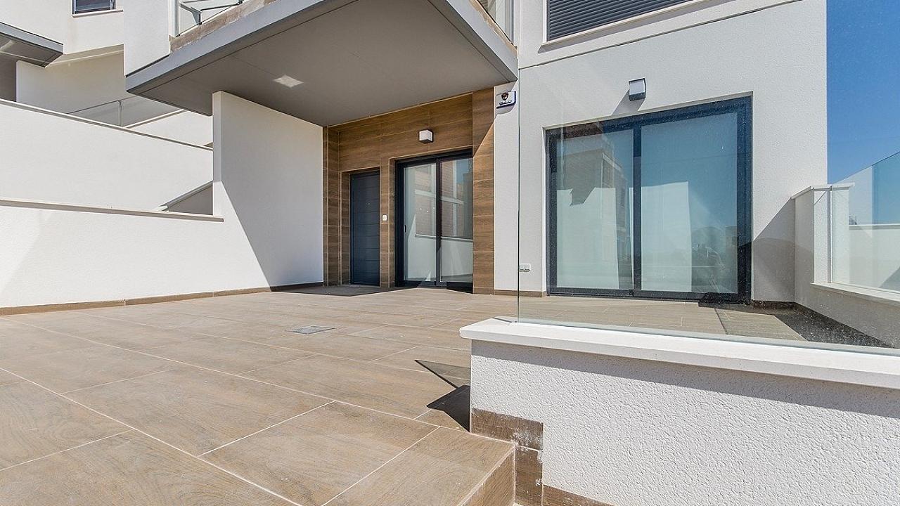 Nuevo bungalow en San Miguel de Salinas