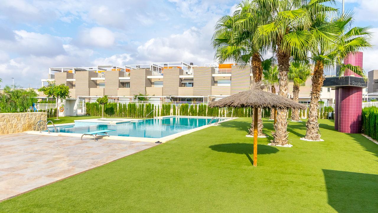 Bungalow con solárium en Torrevieja