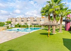 Bungalow con solárium en Torrevieja