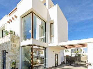 Nuevo villa en Rojales