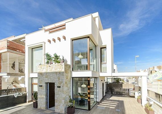 New villa in Vera