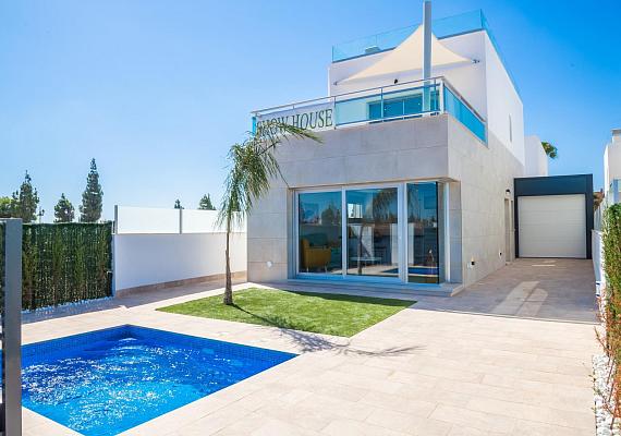 New villa in Los Alcazares