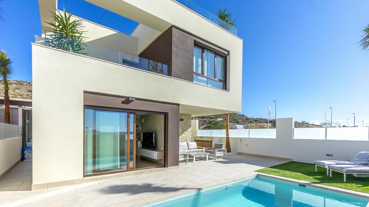 New villa in Rojales