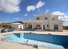New villa in Pinoso