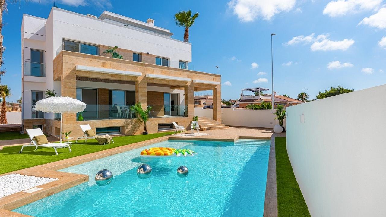 New villa in Rojales