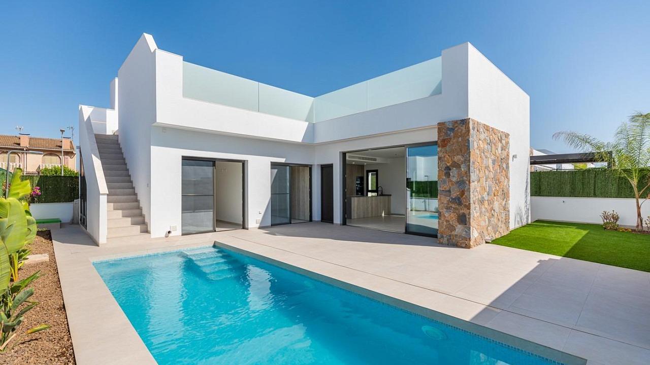Nuevo villa en San Javier