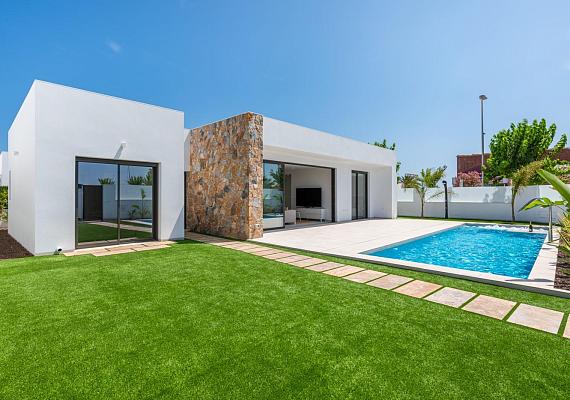 New villa in Los Alcazares