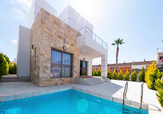 New villa in Los Alcazares