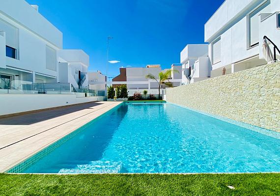 Nuevo bungalow en Pilar de La Horadada
