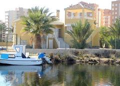Nuevo villa en La Manga del Mar Menor