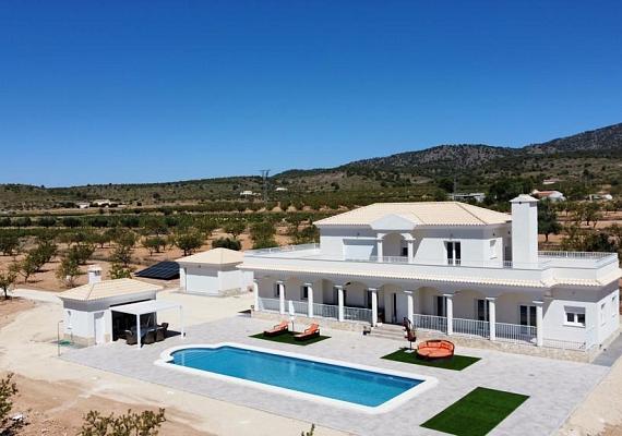 New villa in Pinoso