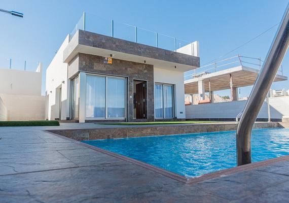 New villa in Orihuela Costa