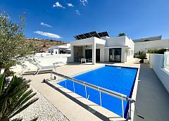 New villa in Rojales