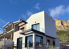 Nuevo villa en Polop