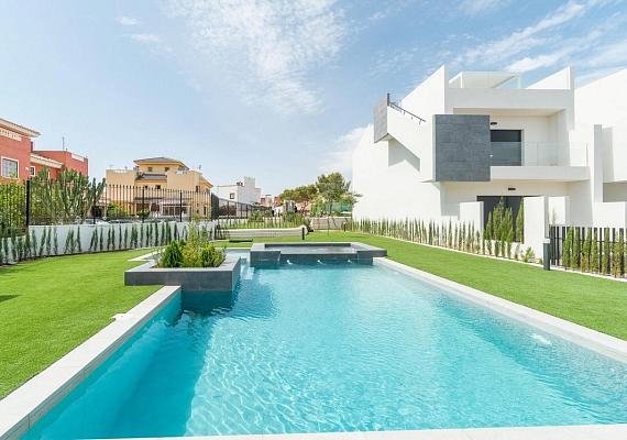 Bungalow with a spacious terrace near the lagoon. Completed developments