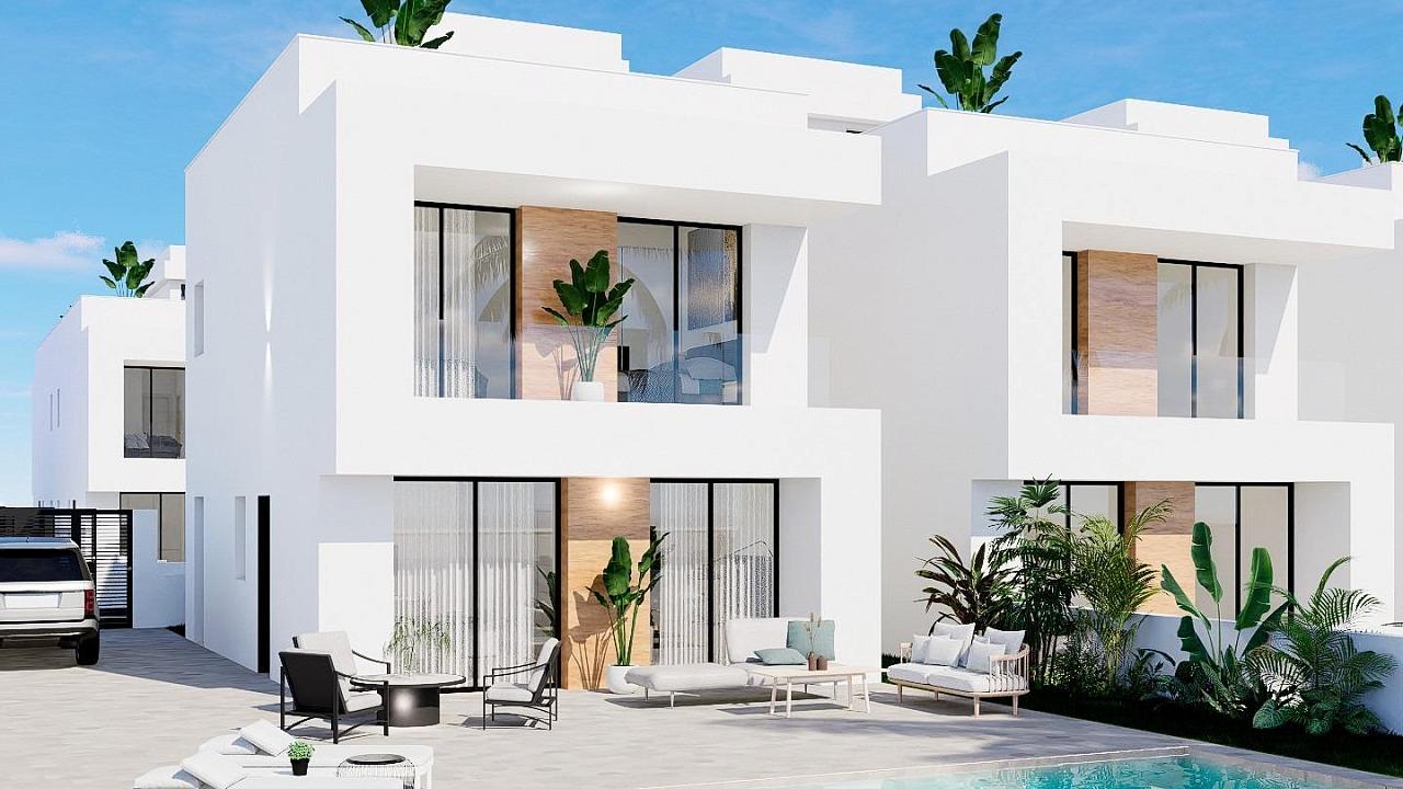 New villa in Orihuela Costa