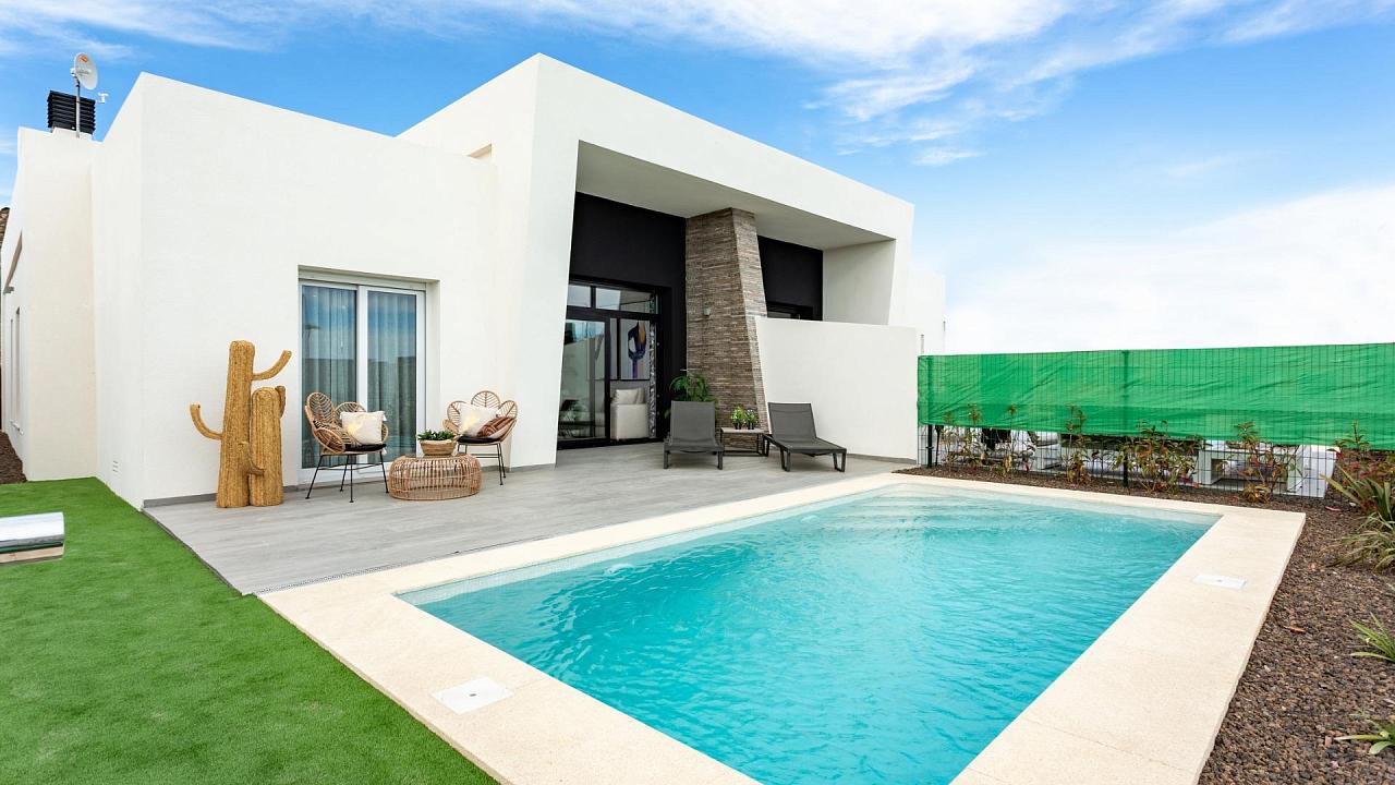 New villa in Algorfa