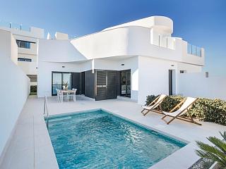 Новая вилла в Torrevieja