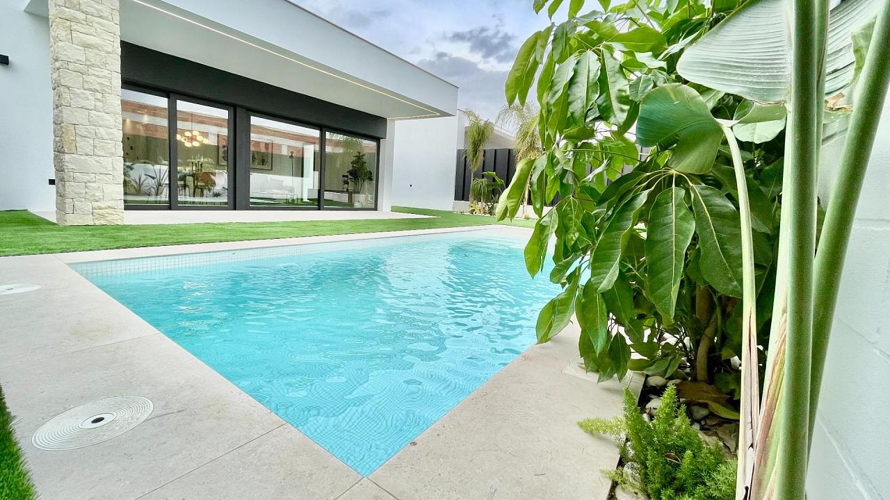 New villa in Molina De Segura