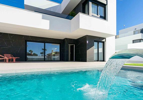 New villa in Rojales