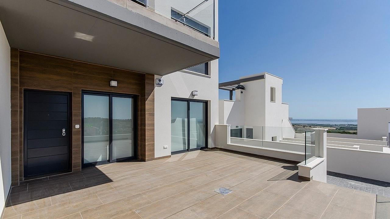 New bungalow in San Miguel de Salinas