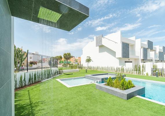 New bungalow in Torrevieja