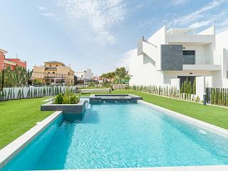 New bungalow in Torrevieja
