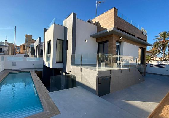 Новая вилла в Torrevieja