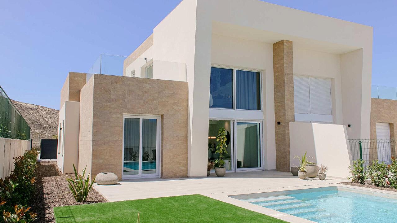 Nuevo villa en Algorfa