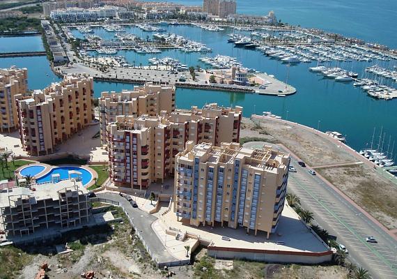 Nuevo apartamento en La Manga del Mar Menor