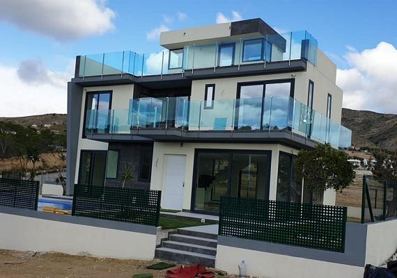 New villa in Finestrat