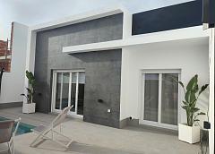 Nuevo villa en Torre Pacheco