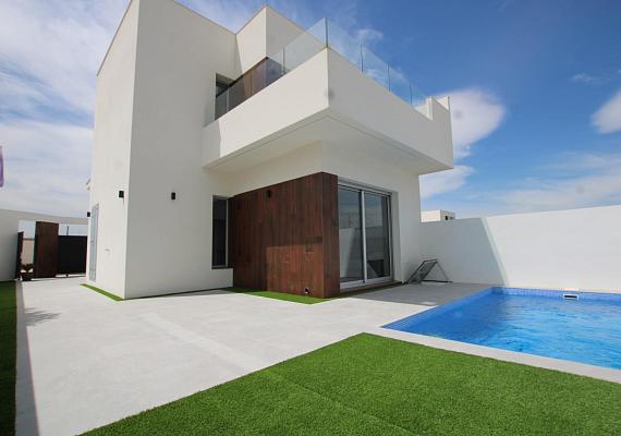 Nuevo villa en San Fulgencio