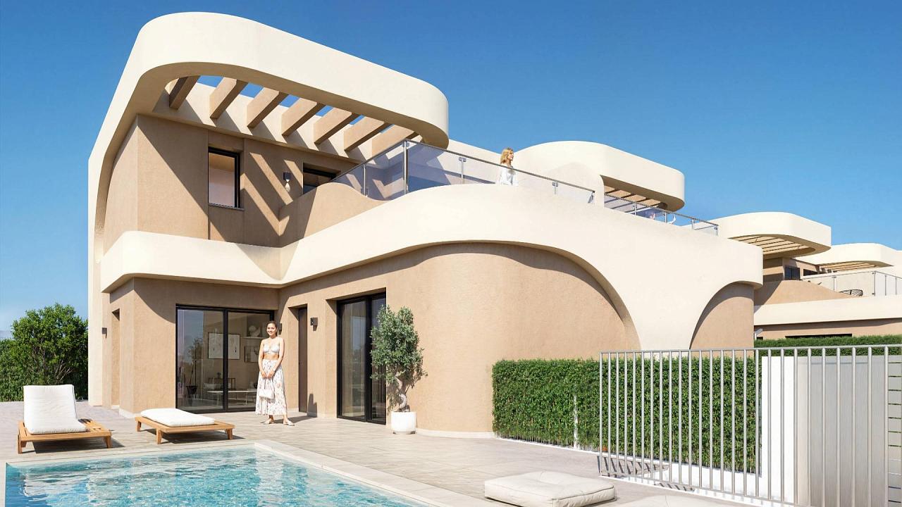 New villa in Daya Nueva