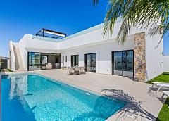Nuevo villa en San Javier