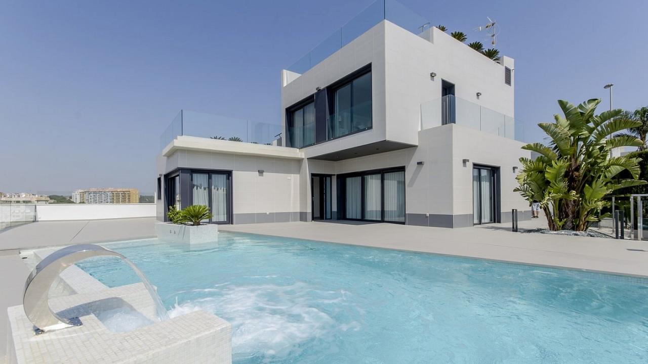 Новая вилла в Orihuela Costa
