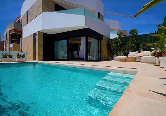 Новая вилла в Orihuela Costa